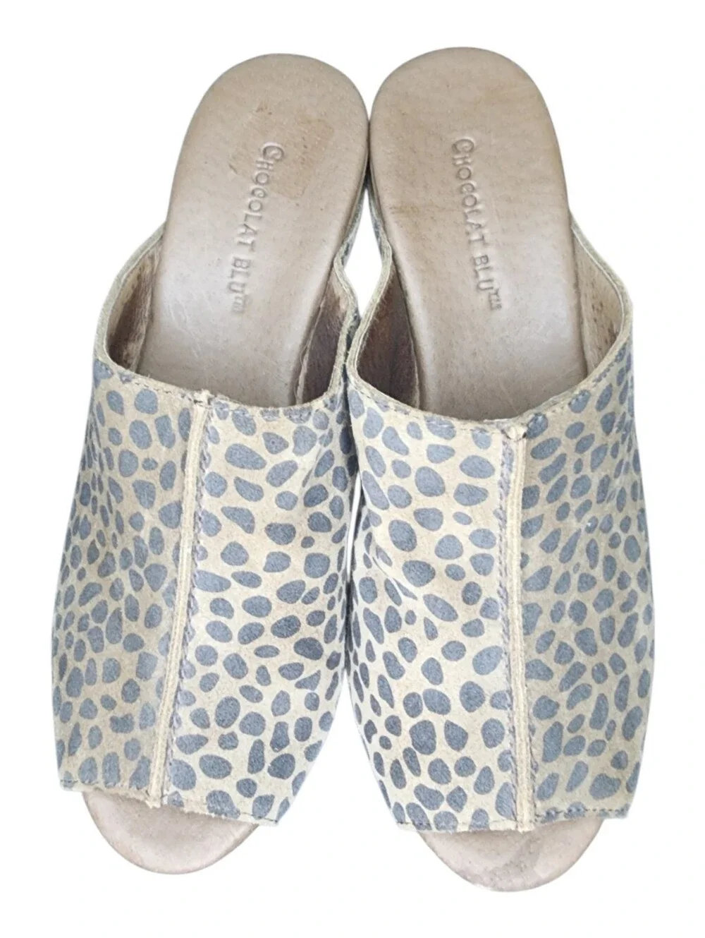 Chocolat Blu Wynn Peep Toe Wedges, Womens 6